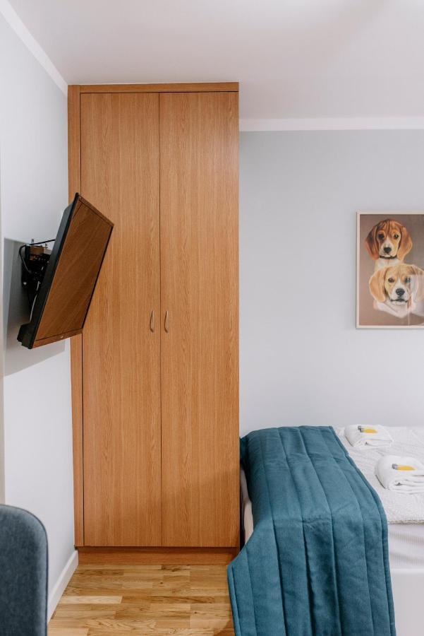 Apartel Rakowiec Warszawa Exteriör bild