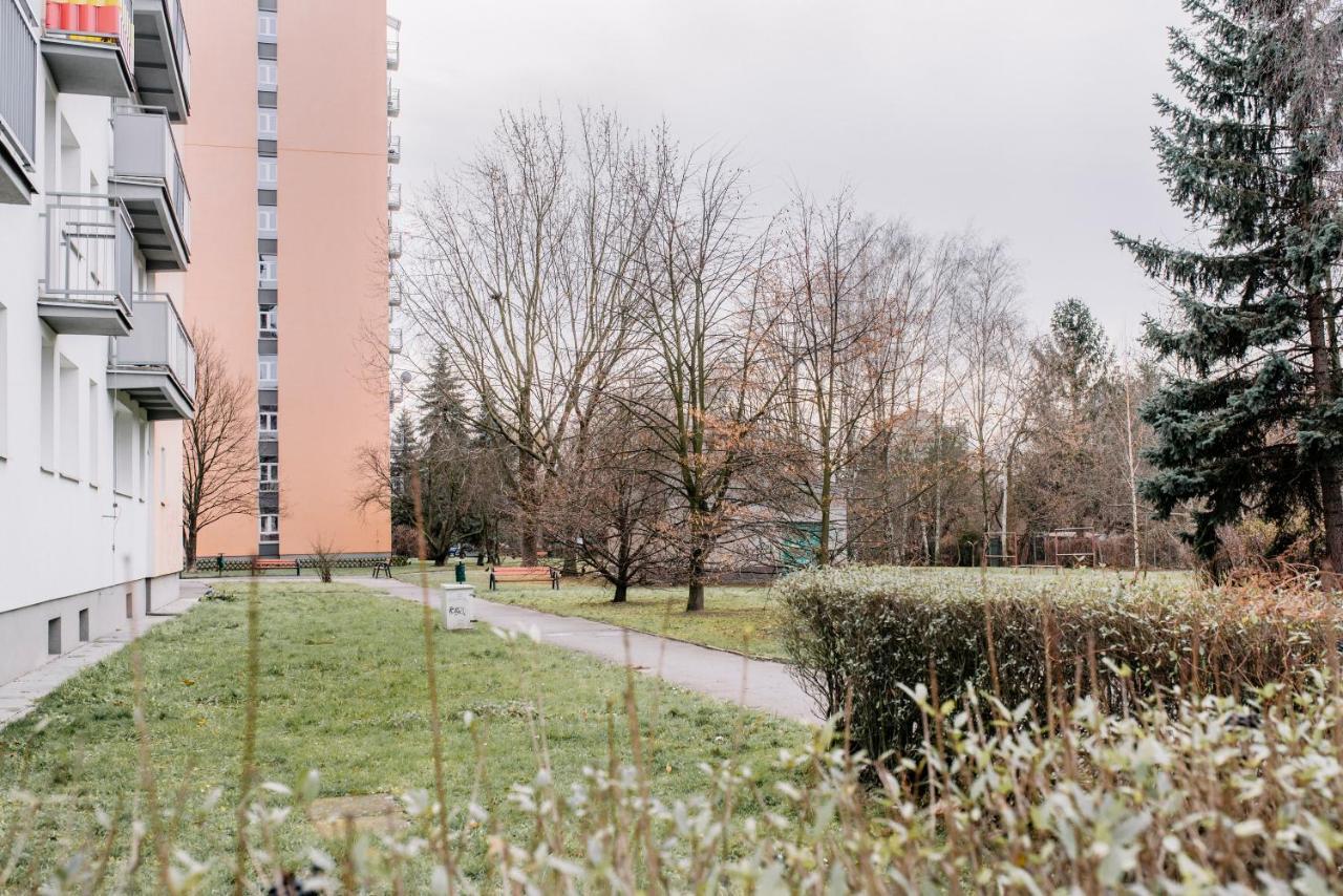 Apartel Rakowiec Warszawa Exteriör bild